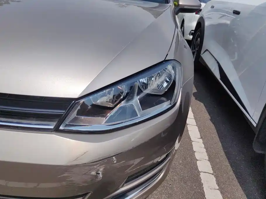 Volkswagen Golf 2014