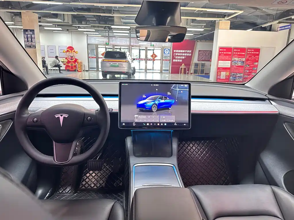 Tesla Model Y 2024 — фото 16