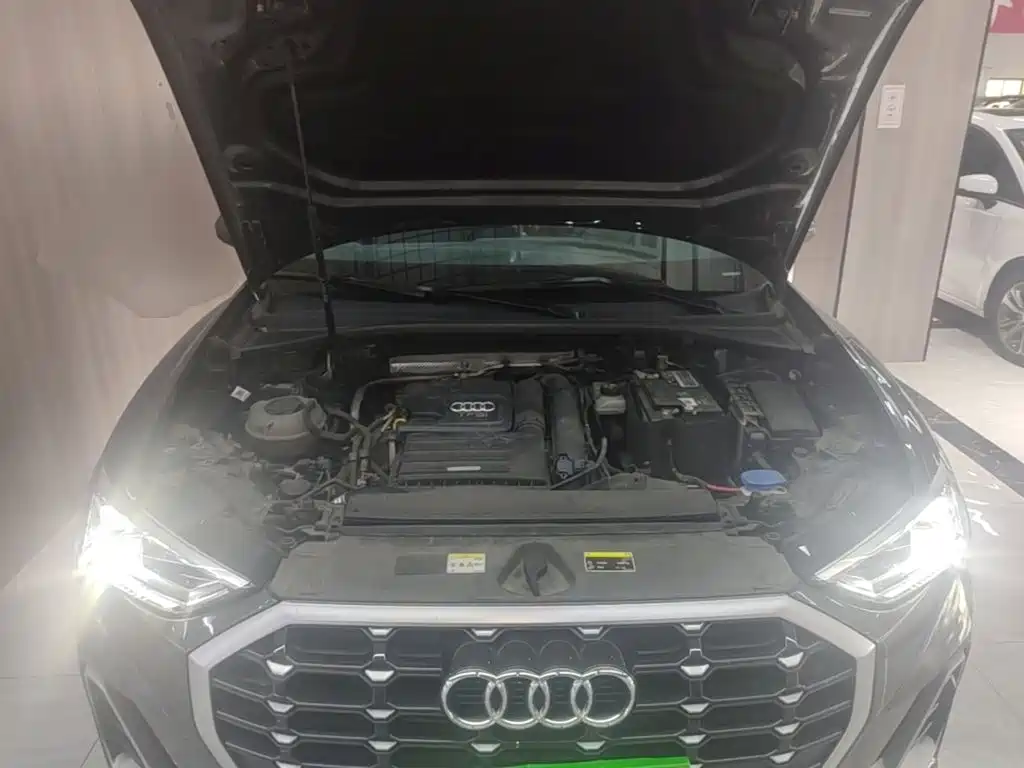 Audi Q3 2023 — фото 20
