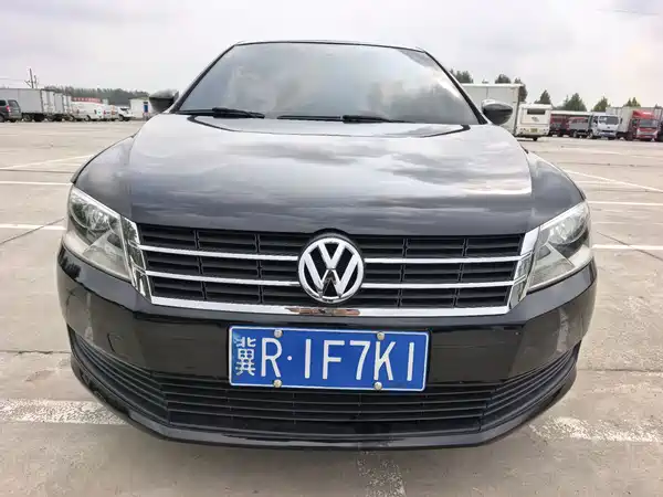 Volkswagen Lavida 2013