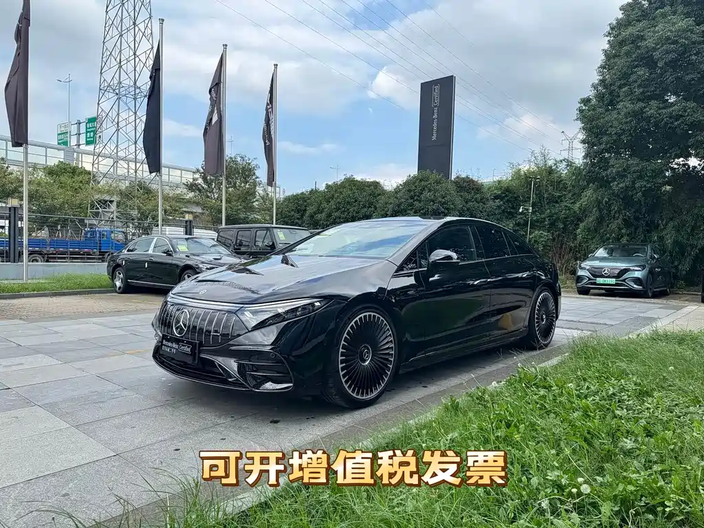 Mercedes-Benz EQS AMG 2022 — фото 1