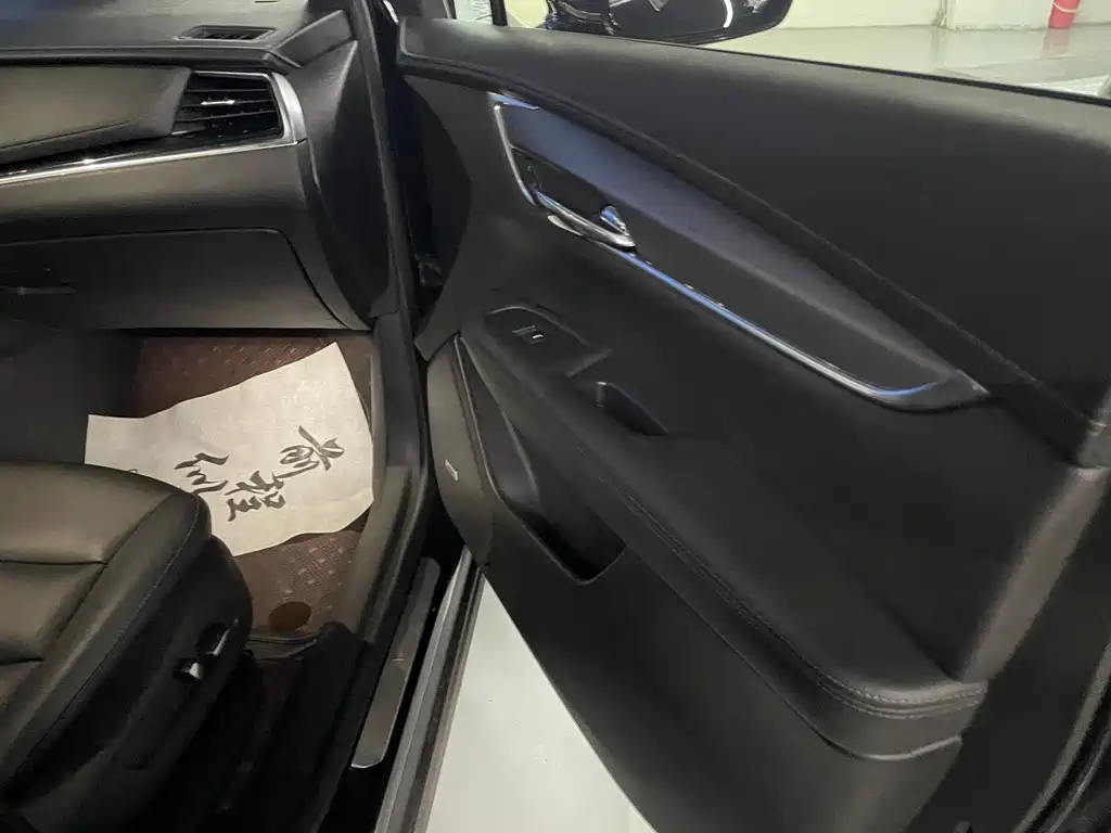 Cadillac XT6 2021