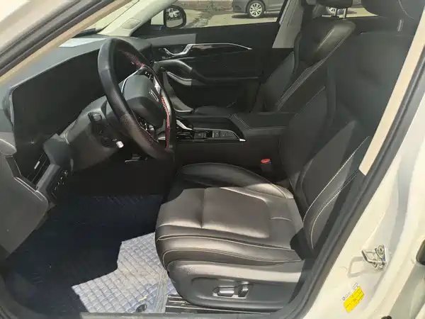Bestune B70 2021