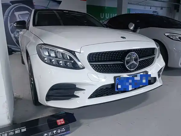 Mercedes-Benz C-Class 2021