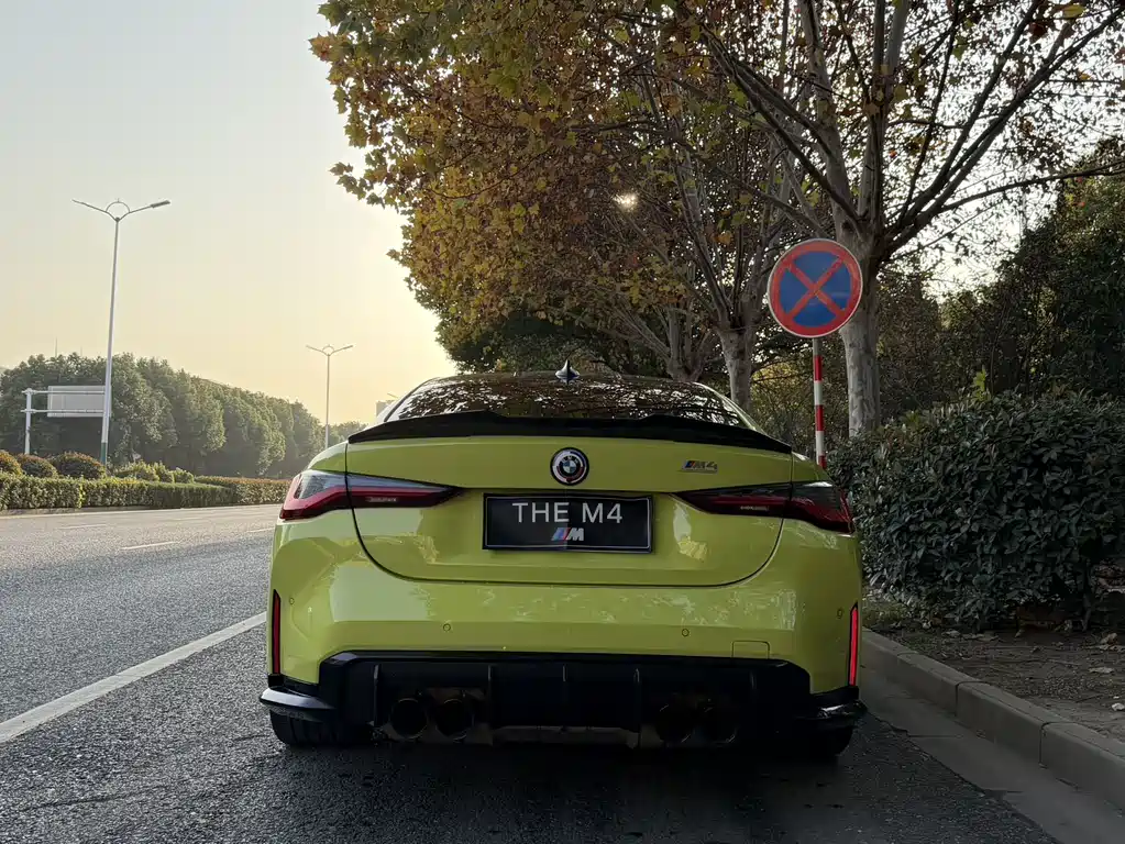 BMW M4 2022 — фото 6