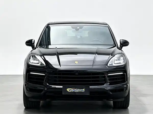 Porsche Cayenne 2022