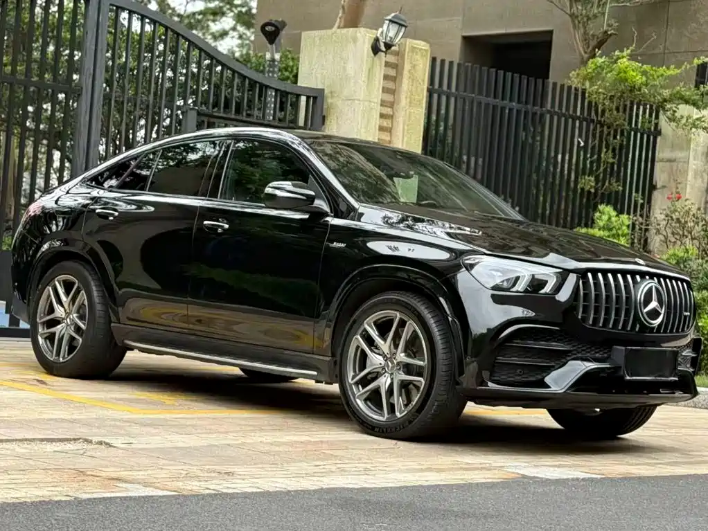 Mercedes-Benz GLE Coupe AMG 2023 — фото 2