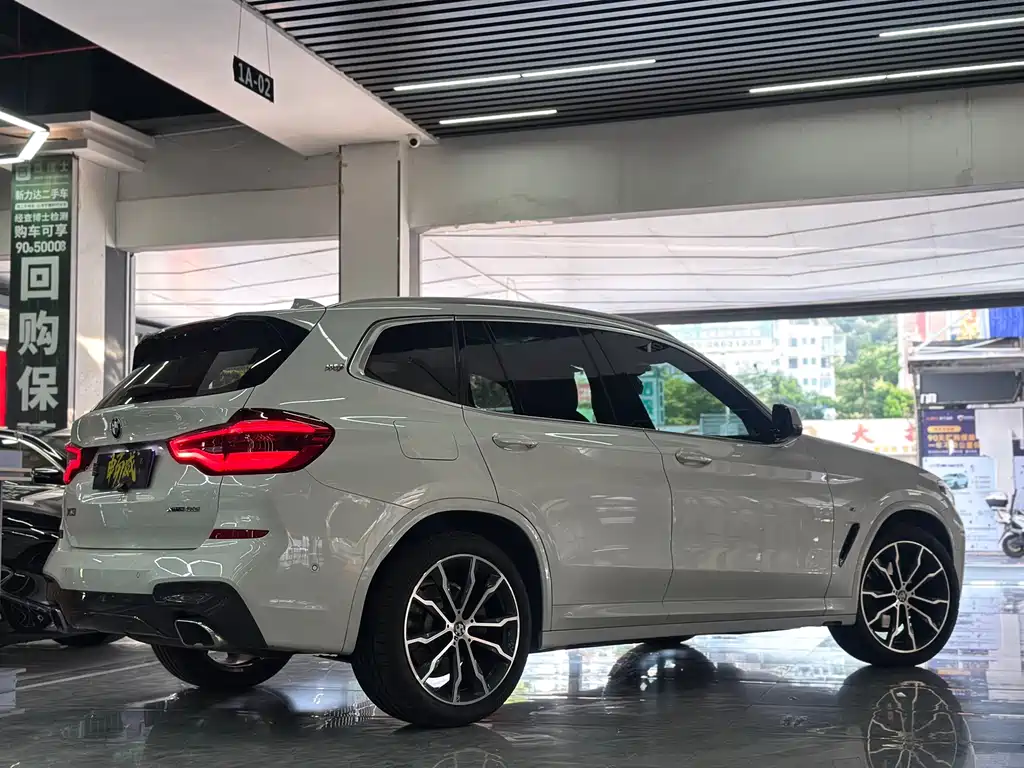 BMW X3 2021
