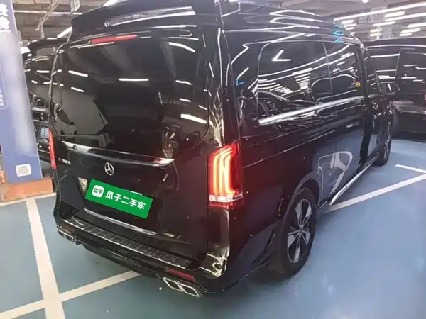 Mercedes-Benz V-Class 2023