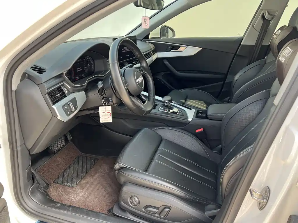 Audi A4L 2022