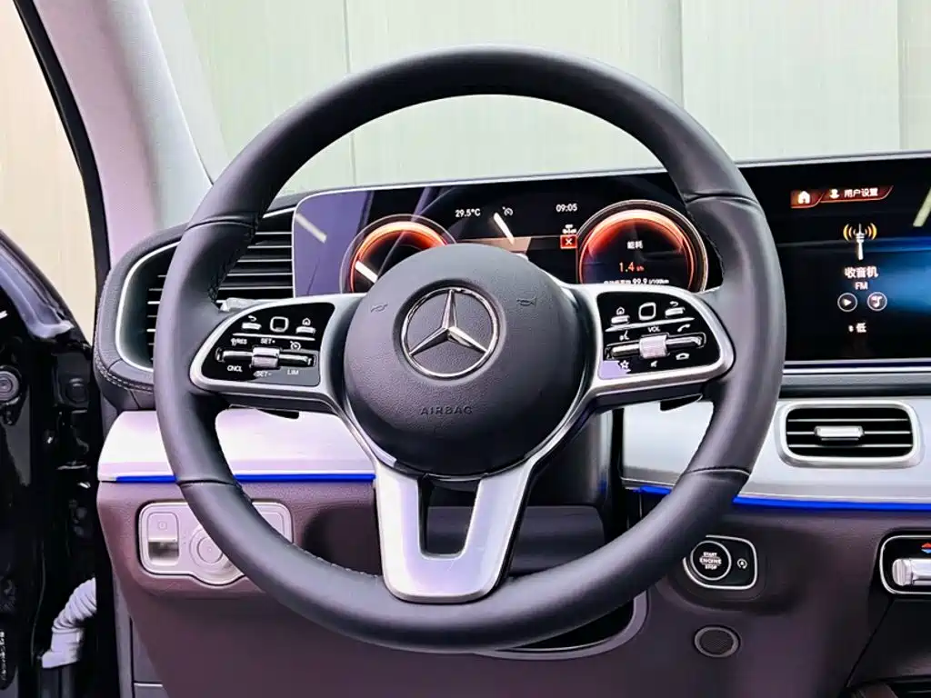 Mercedes-Benz GLE 2023 — фото 12
