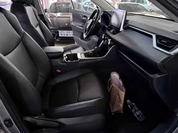 Toyota RAV4 2022