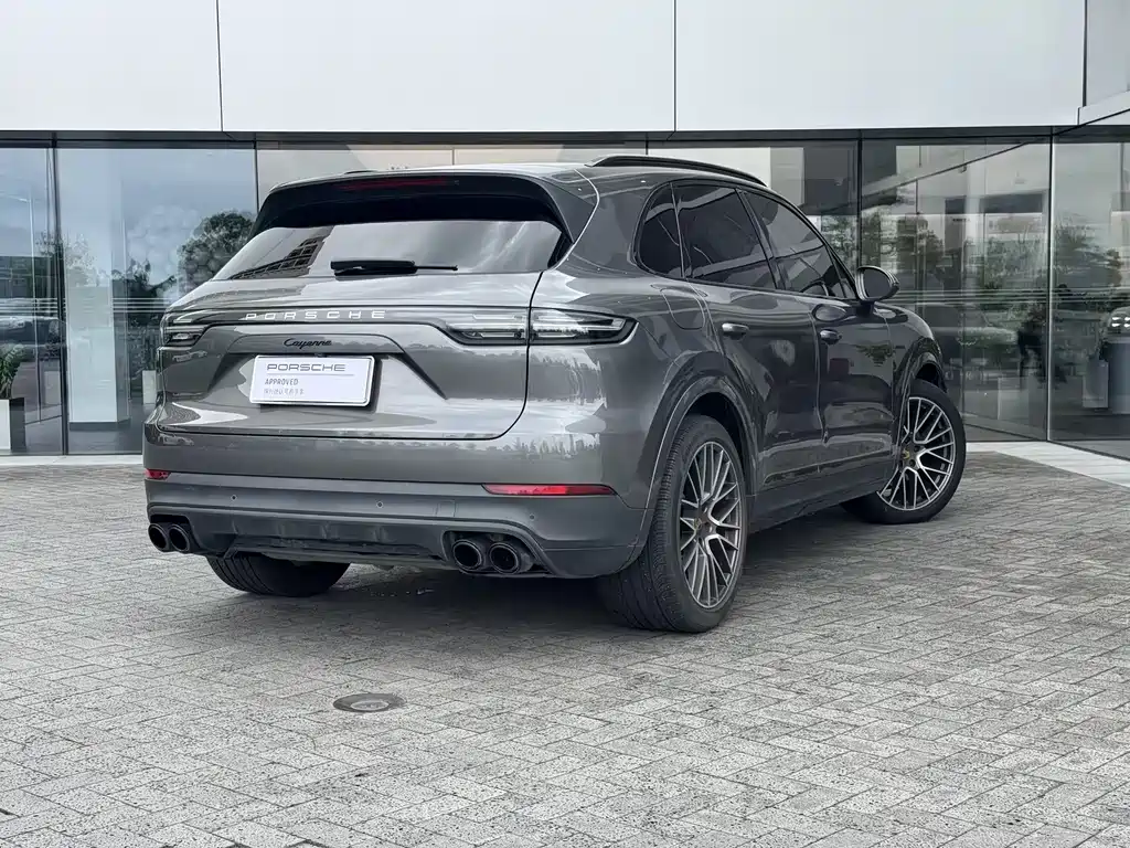 Porsche Cayenne 2021 — фото 14