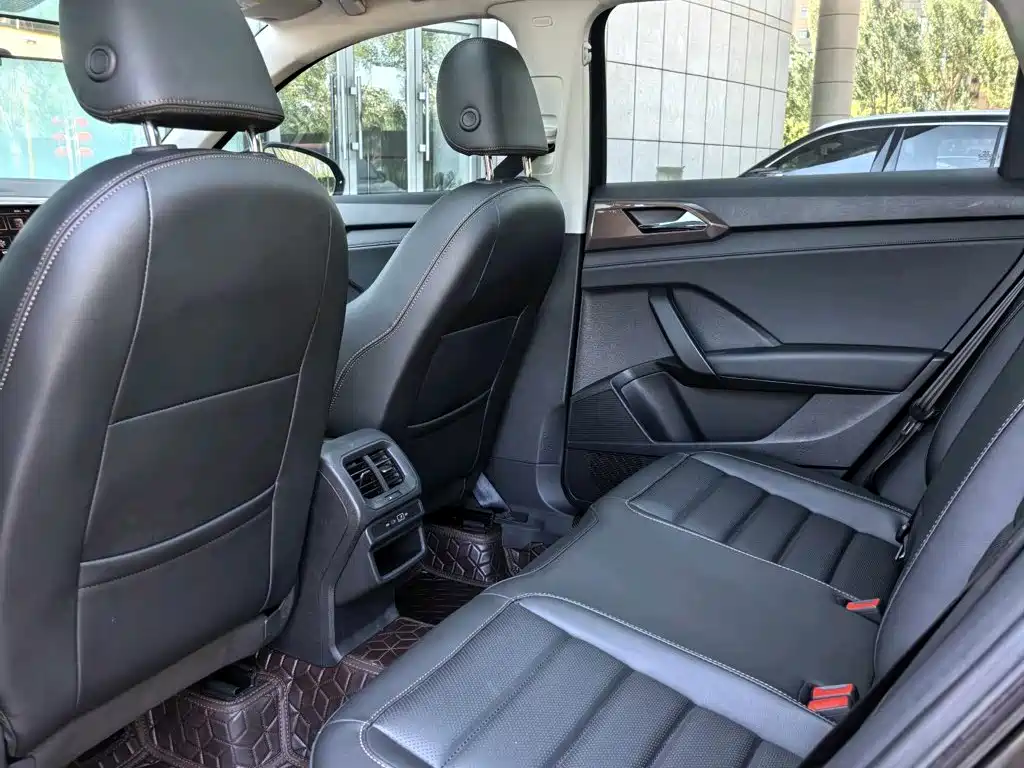 Volkswagen Tharu 2022