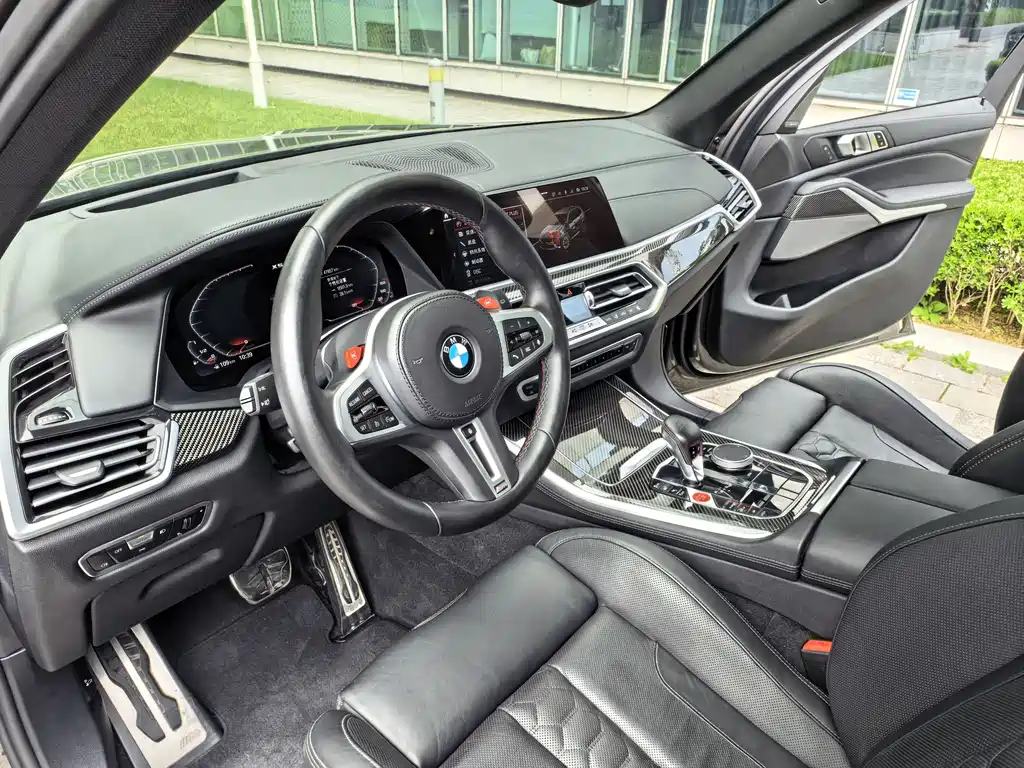 BMW X5 M 2023 — фото 20