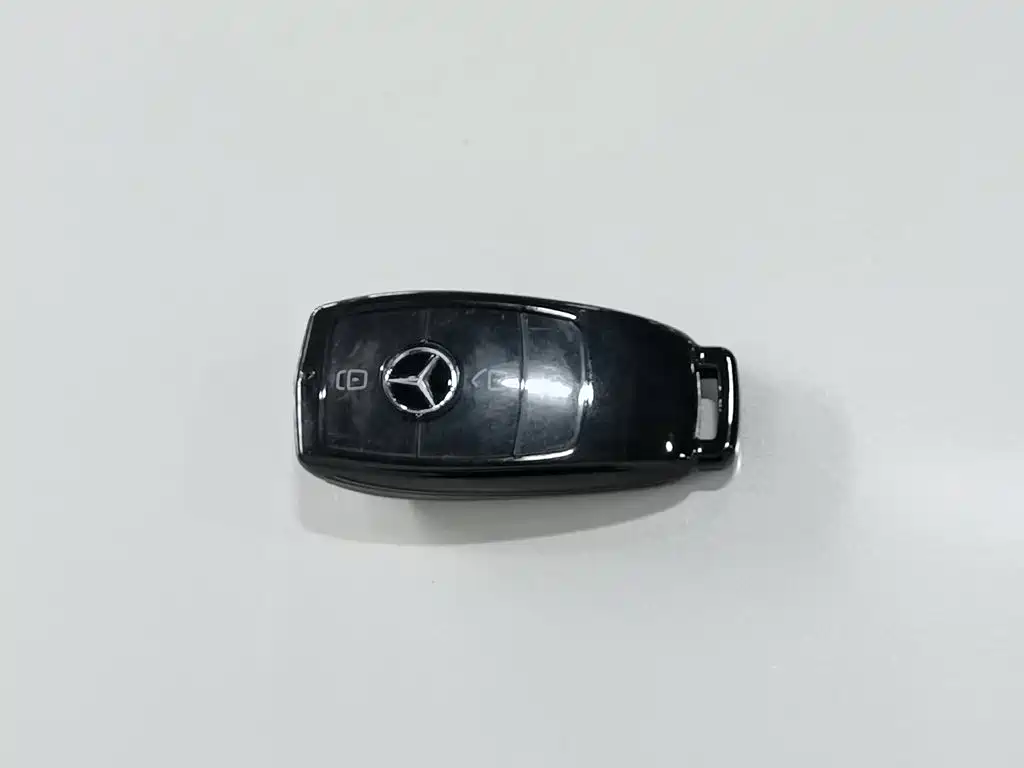 Mercedes-Benz E-Class 2018 — фото 19