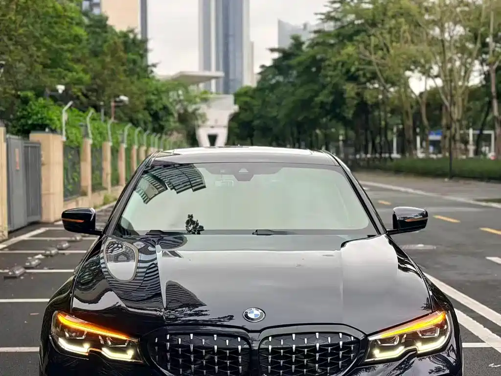 BMW 3 Series 2020