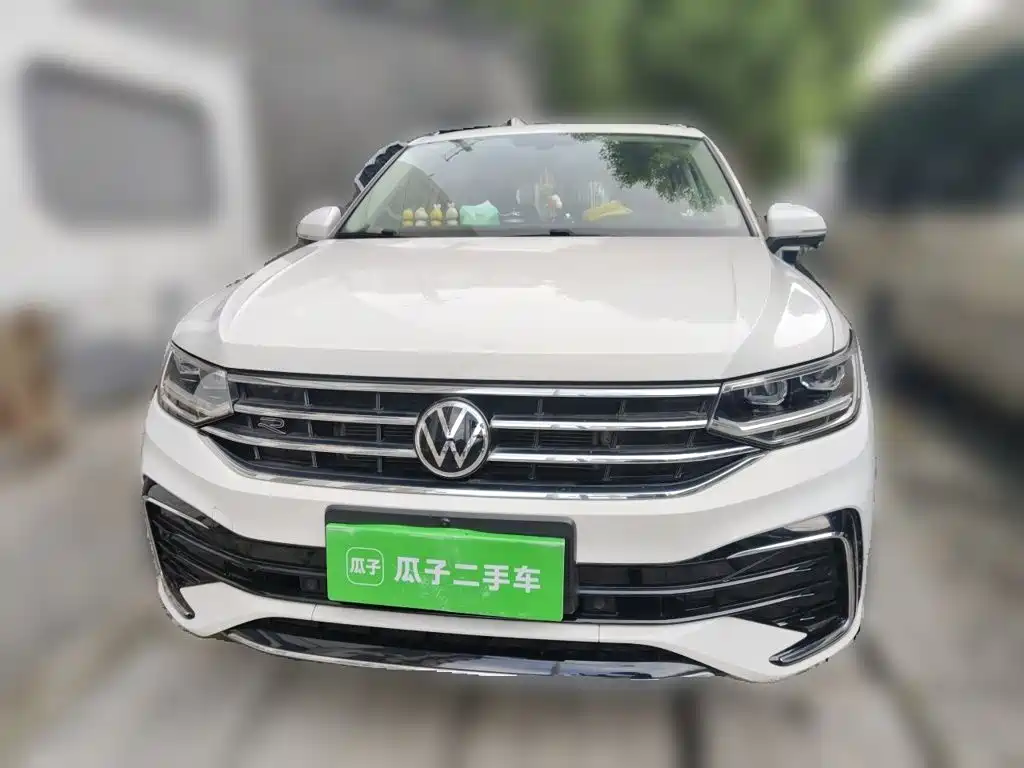 Volkswagen Tiguan L 2022 — фото 24