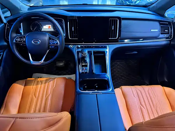 GAC Trumpchi M8 2020