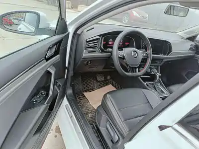 Volkswagen Sagitar 2021
