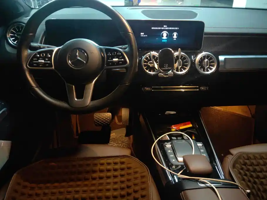 Mercedes-Benz GLB 2020 — фото 12