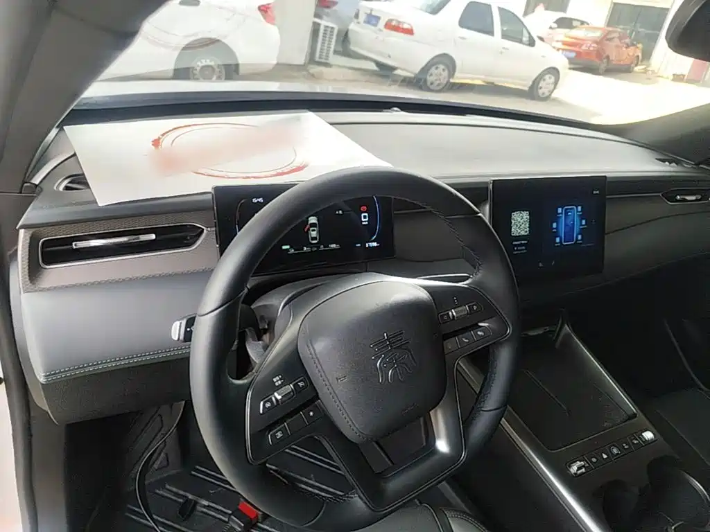 BYD Qin PLUS 2026 — фото 10