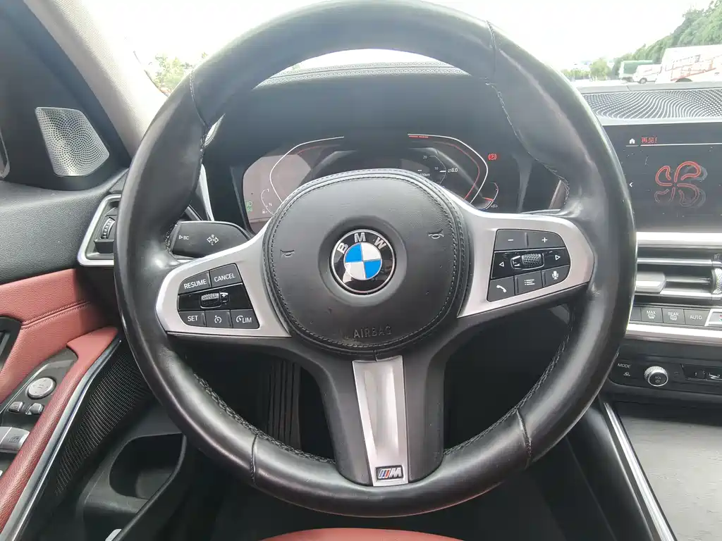 BMW 3 Series 2022 — фото 14
