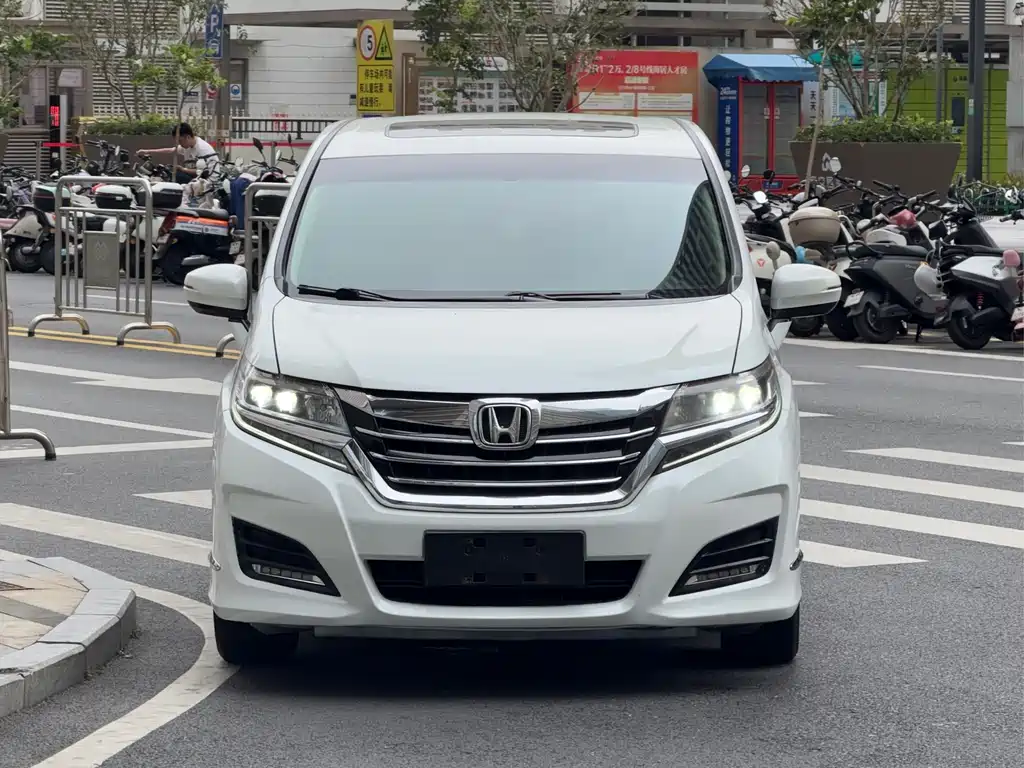 Honda Elysion 2018 — фото 2