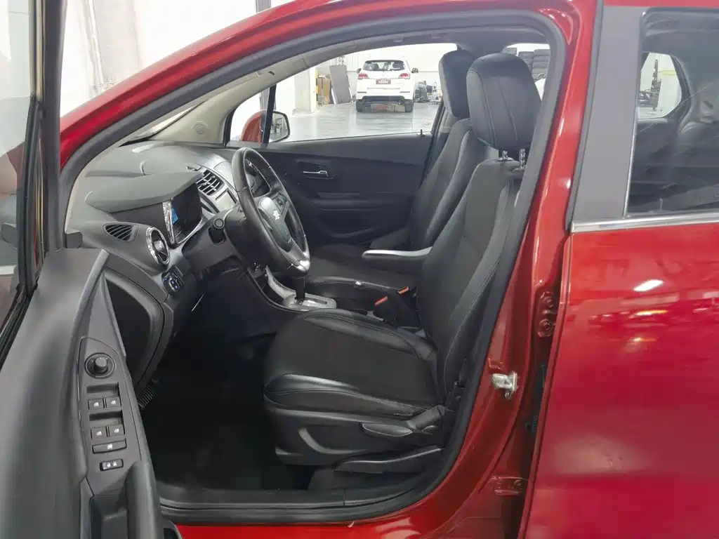 Chevrolet Trax 2016 — фото 10