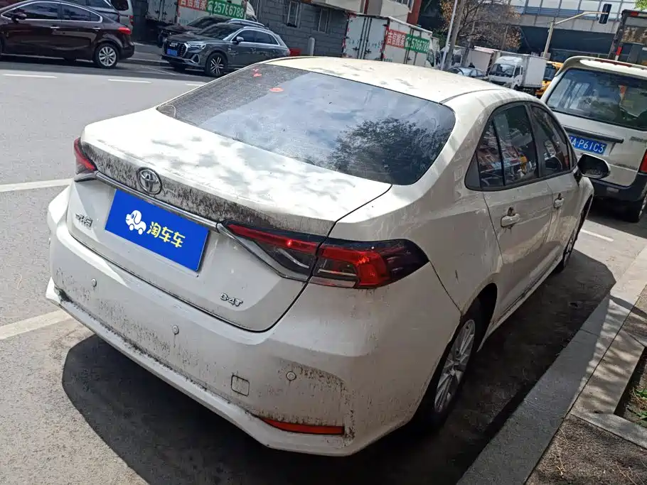 Toyota Corolla 2019 — фото 3