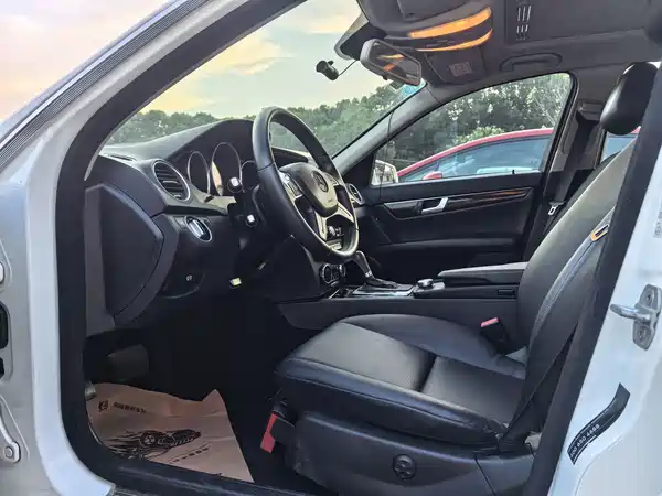 Mercedes-Benz C-Class 2013