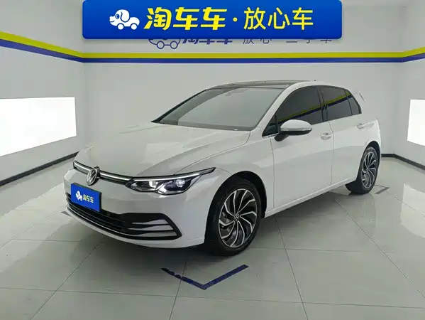 Volkswagen Golf 2024
