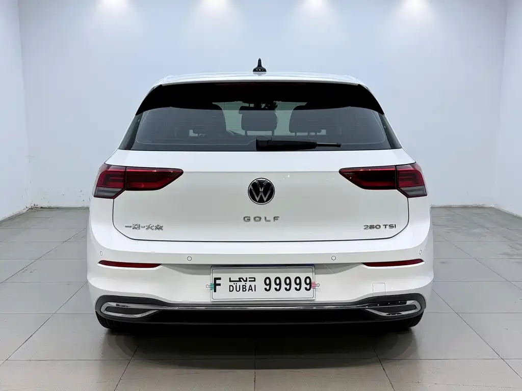 Volkswagen Golf 2021