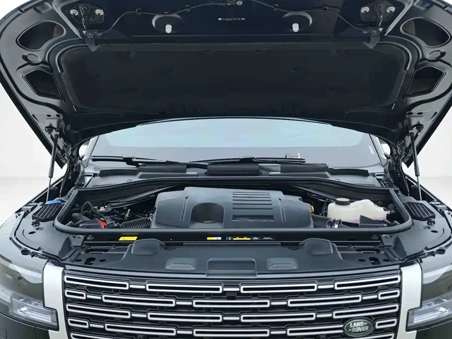Land Rover Range Rover 2025