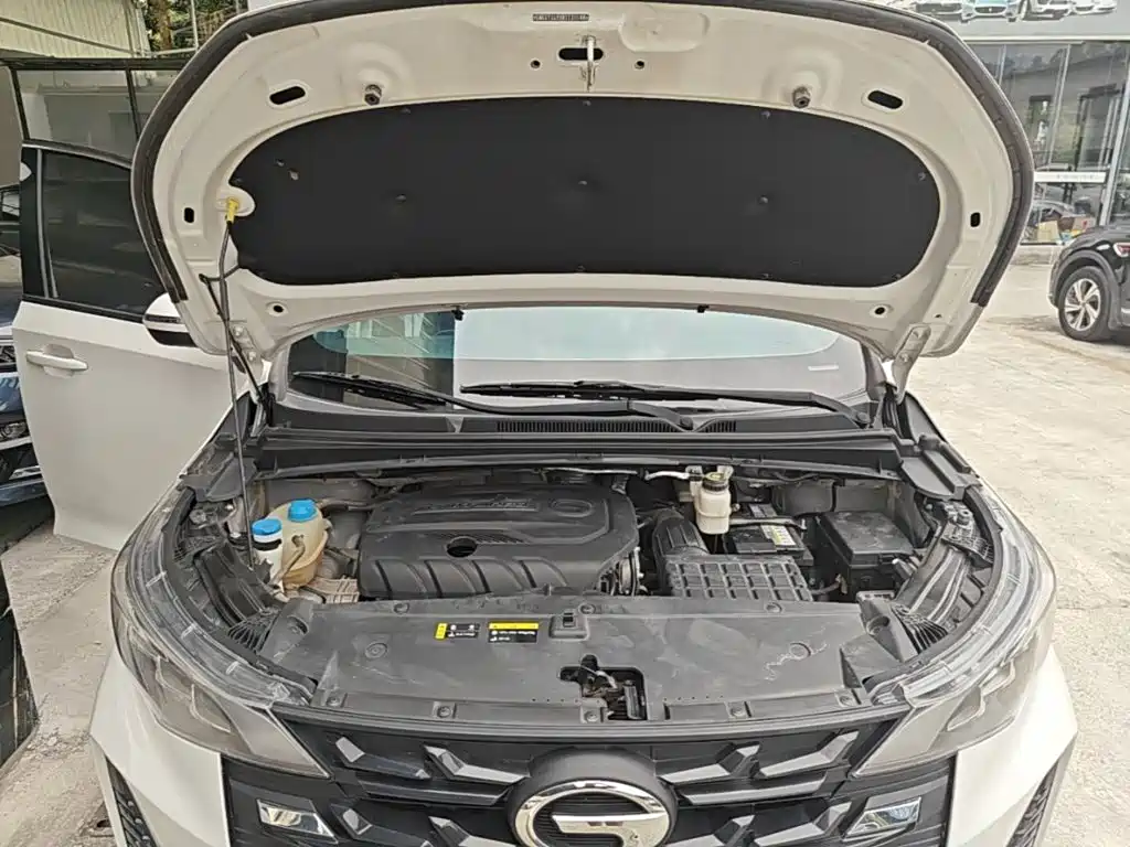 GAC Trumpchi M6 2022 — фото 20