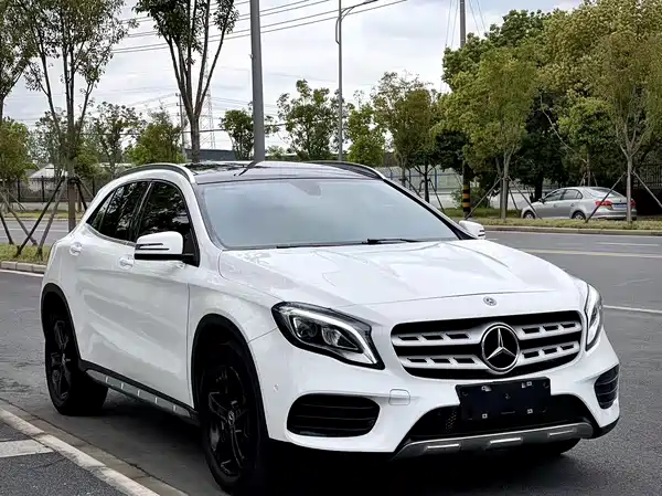 Mercedes-Benz GLA 2019
