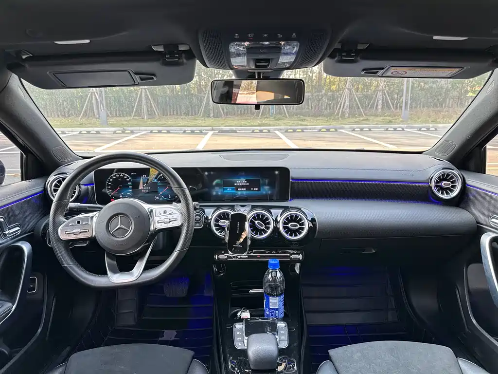 Mercedes-Benz A-Class 2020 — фото 8