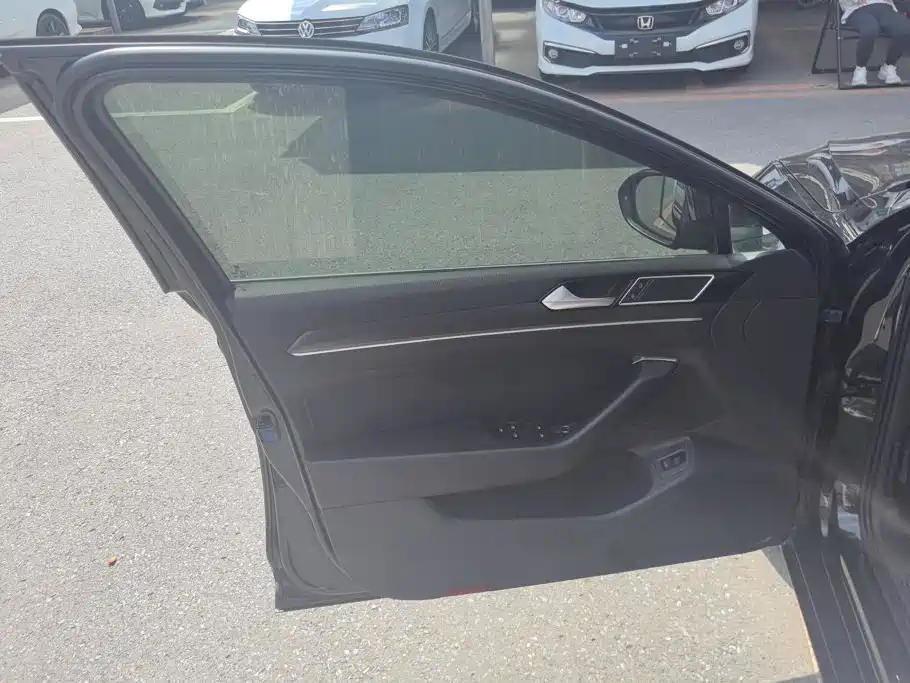 Volkswagen Magotan 2021