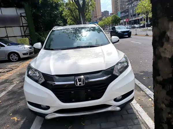 Honda Vezel 2017