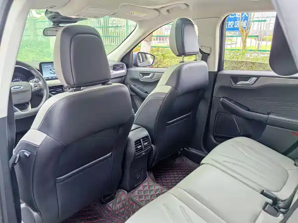 Ford Edge 2020