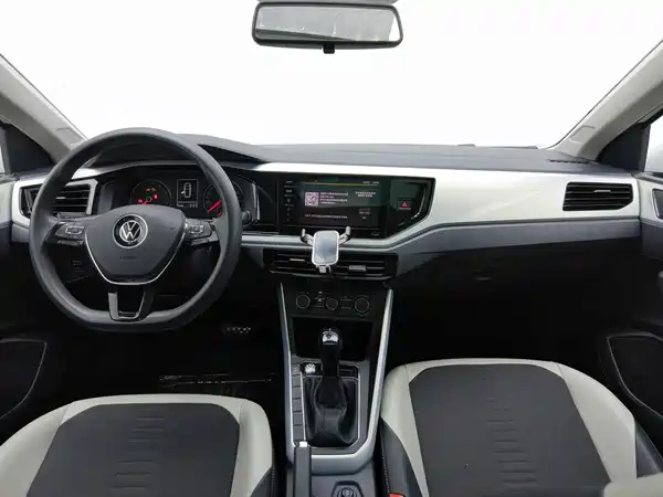 Volkswagen Polo 2021