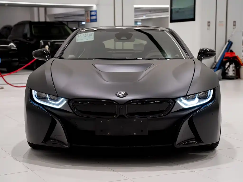 BMW i8 2018 — фото 3