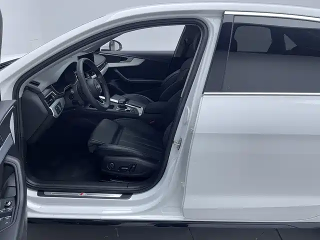 Audi A4L 2021