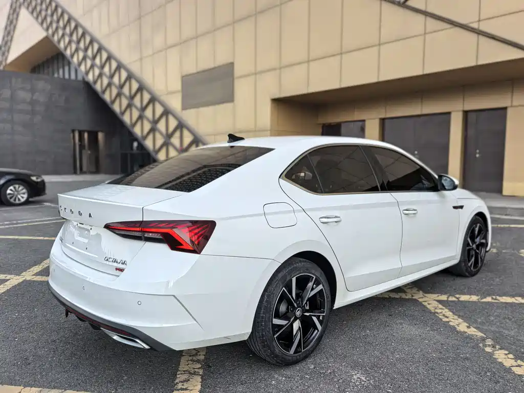 Skoda Octavia 2022