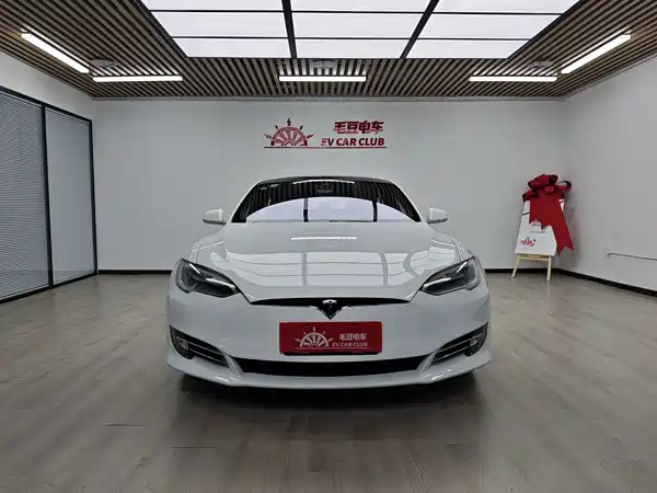 Tesla Model S 2017