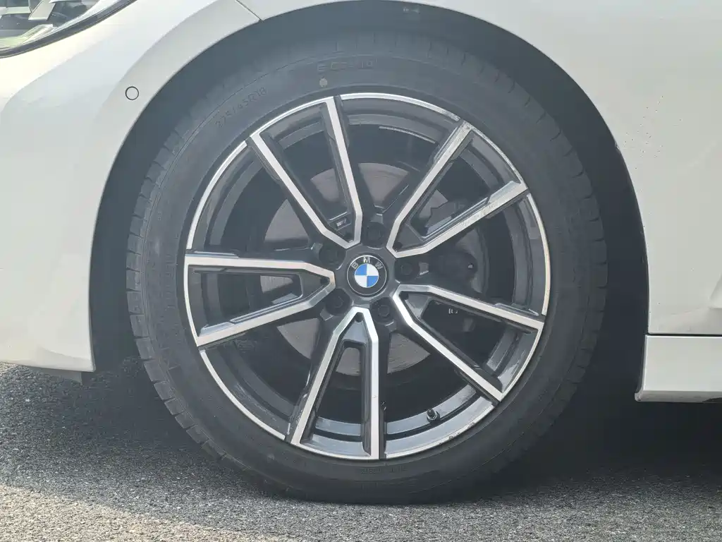 BMW 3 Series 2021