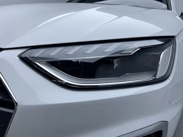Audi A4L 2021 — фото 11