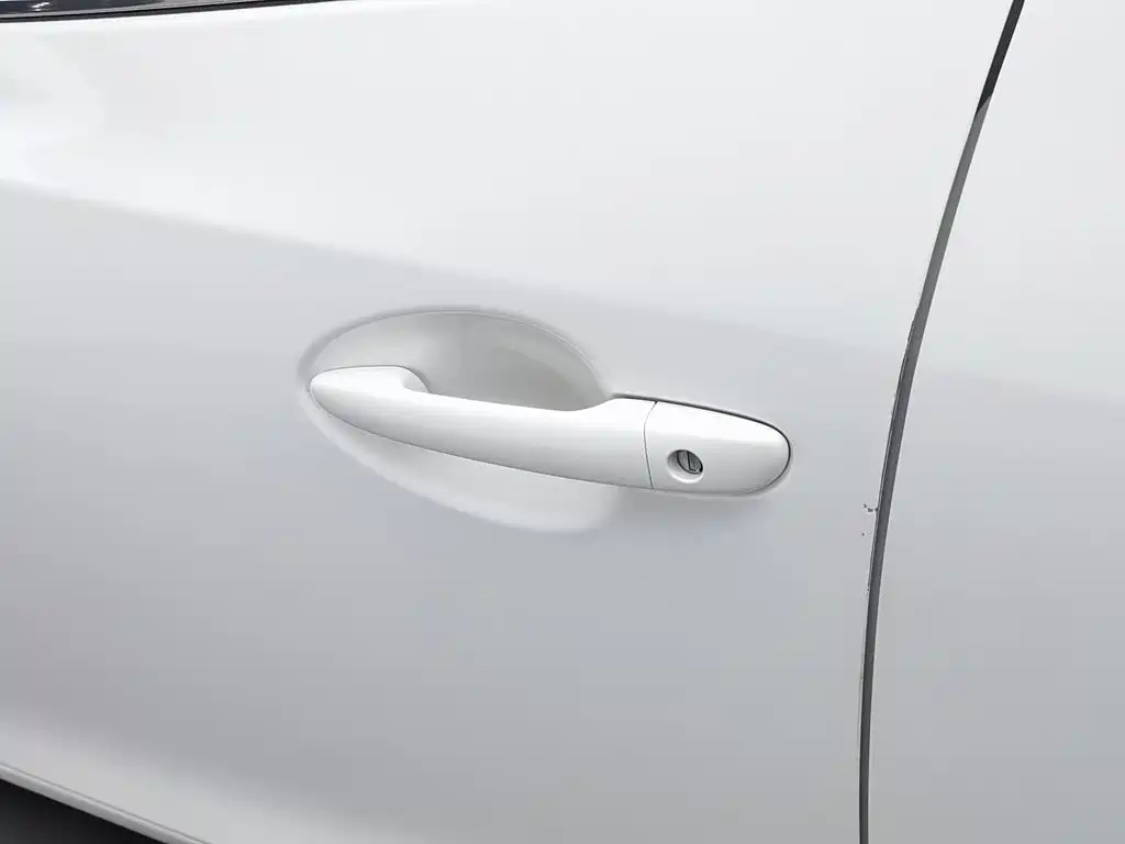 Mazda 3 Axela 2017 — фото 18
