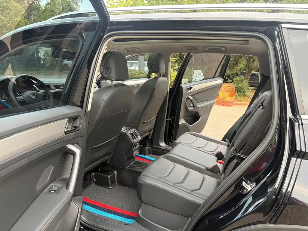 Volkswagen Tiguan L 2021