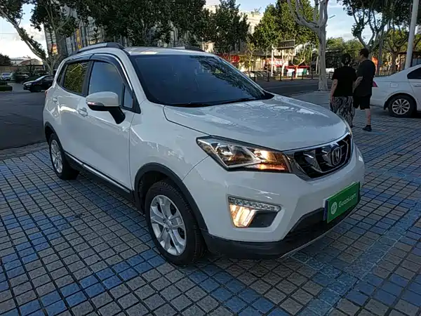 Changan CS15 2017